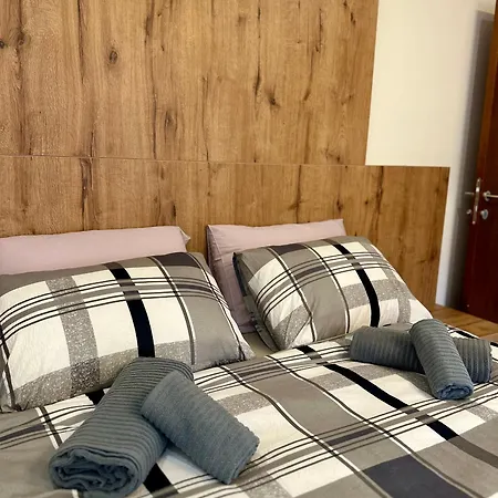 Old Town Diaries Apartman *